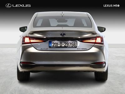 2020 Lexus ES 300h