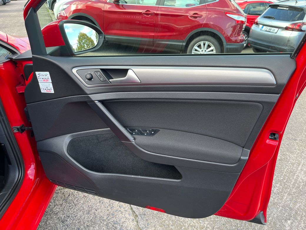 2014 Volkswagen Golf