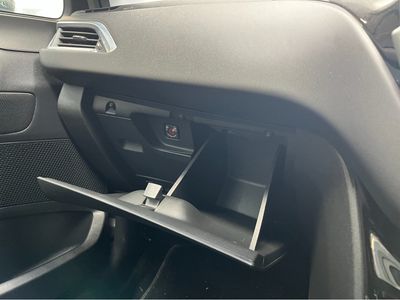 2015 Peugeot 208