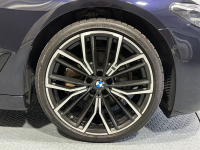 2021 BMW 5 Series