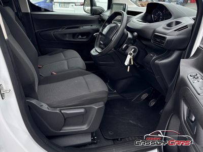 2023 Peugeot Partner
