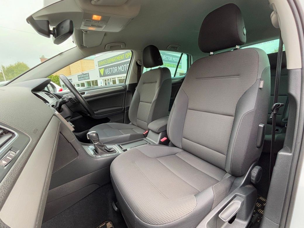 2016 Volkswagen Golf