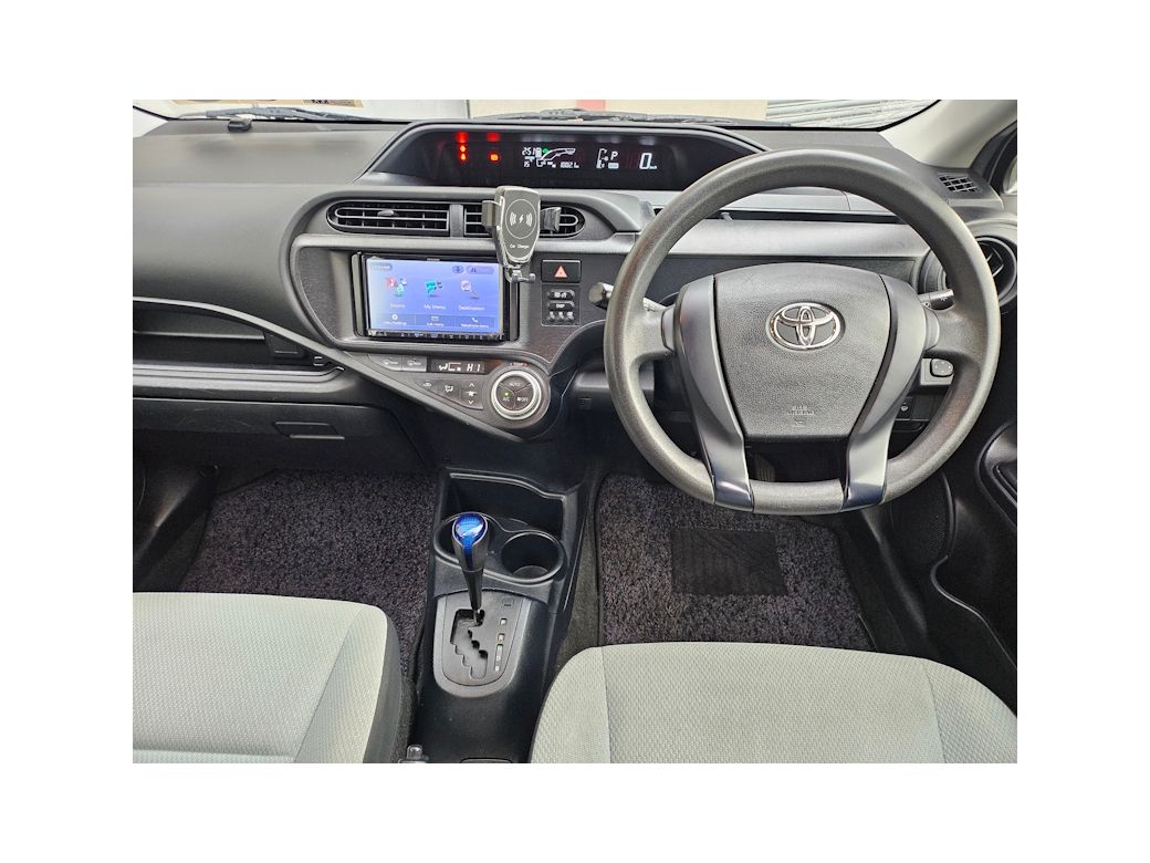 2017 Toyota Aqua