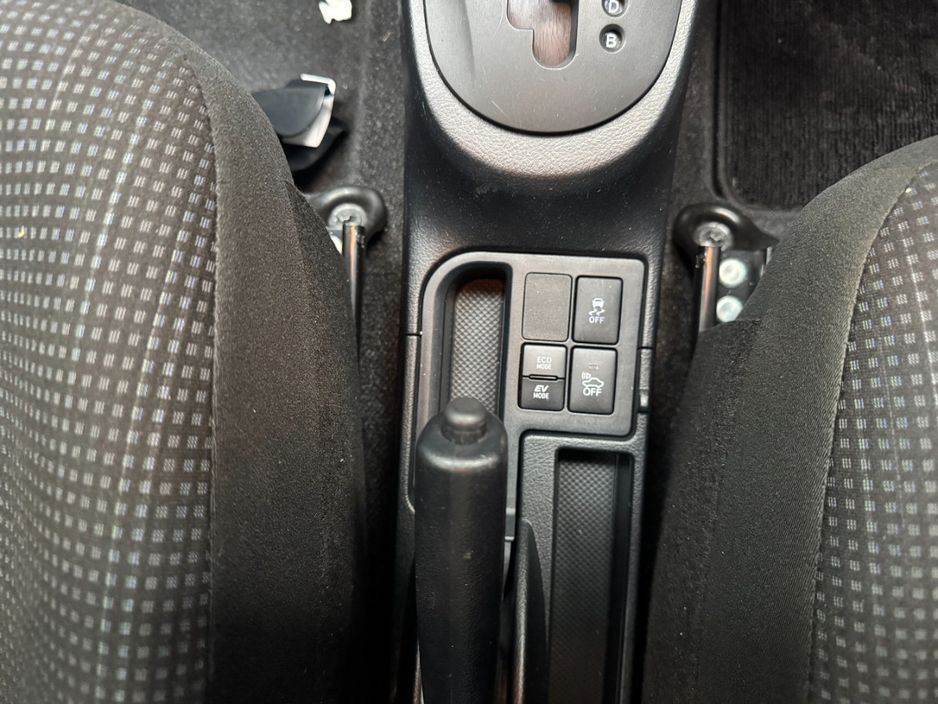 2019 Toyota Vitz