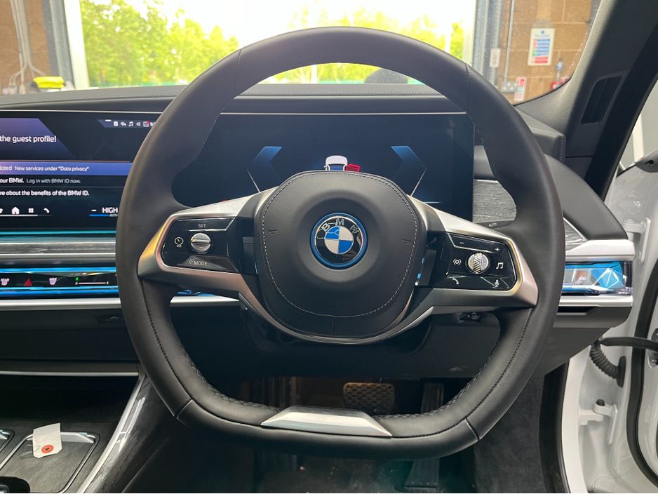 2024 BMW i7