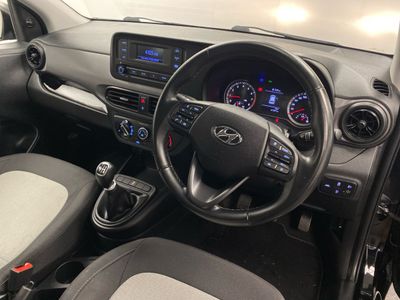 2022 Hyundai i10