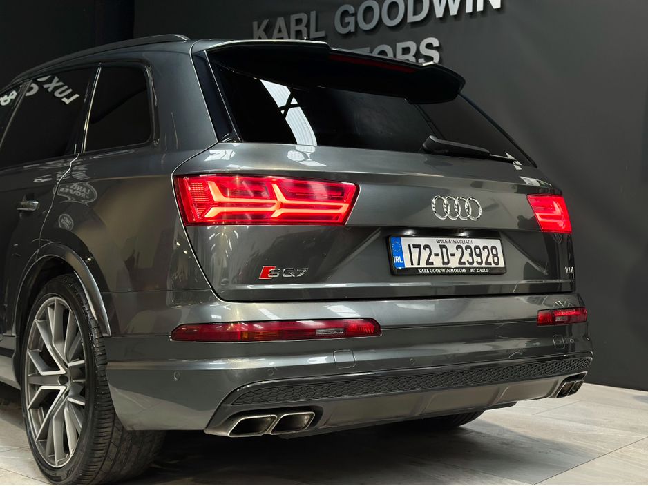 2017 Audi SQ7