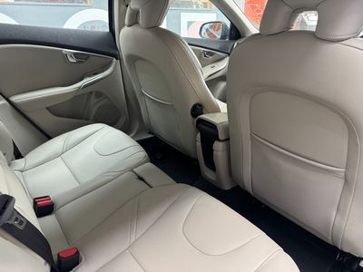 2018 Volvo V40