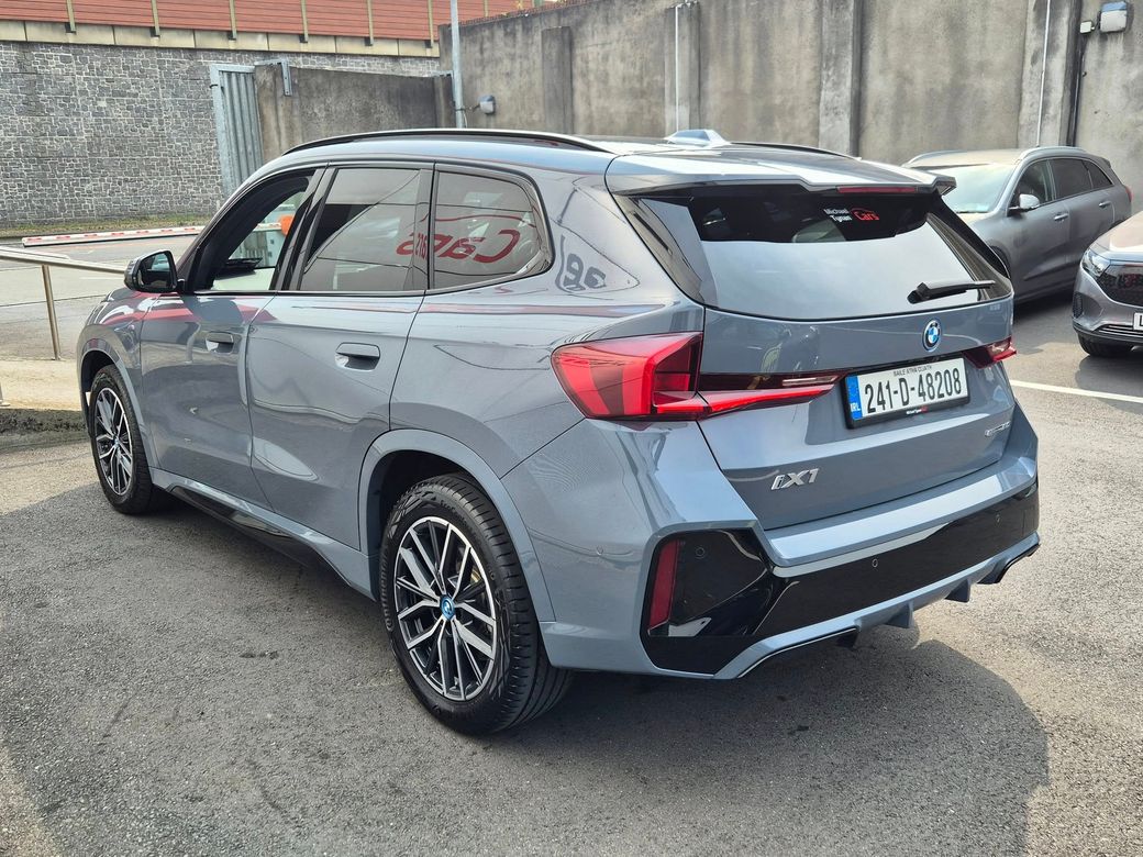 2024 BMW iX1