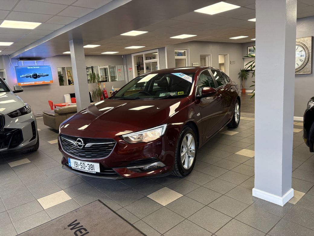 2019 Opel Insignia