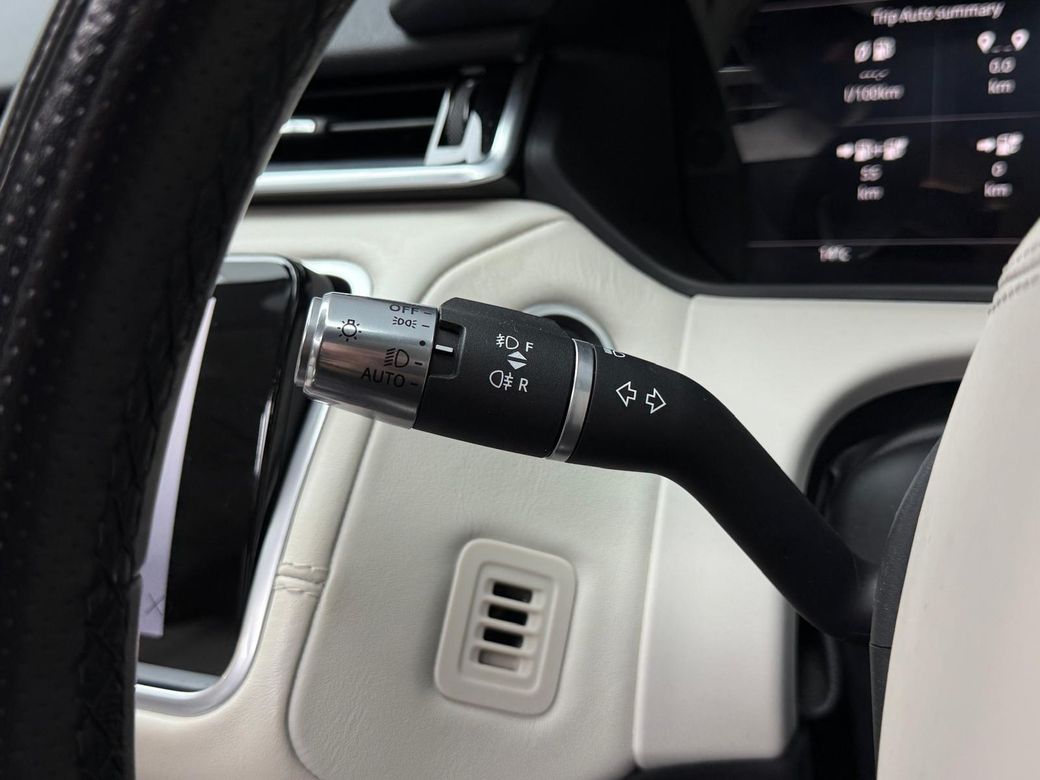 2022 Land Rover Range Rover Velar