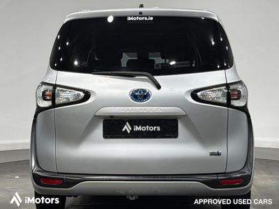 2017 Toyota Sienta