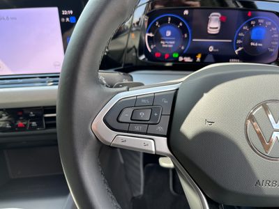 2024 Volkswagen Golf