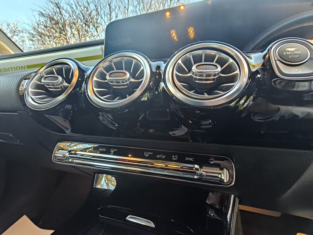 2018 Mercedes-Benz A 180