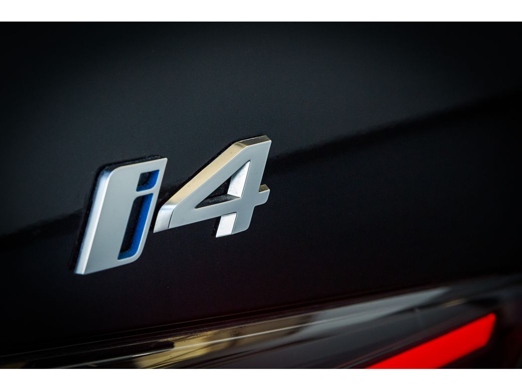 2024 BMW i4