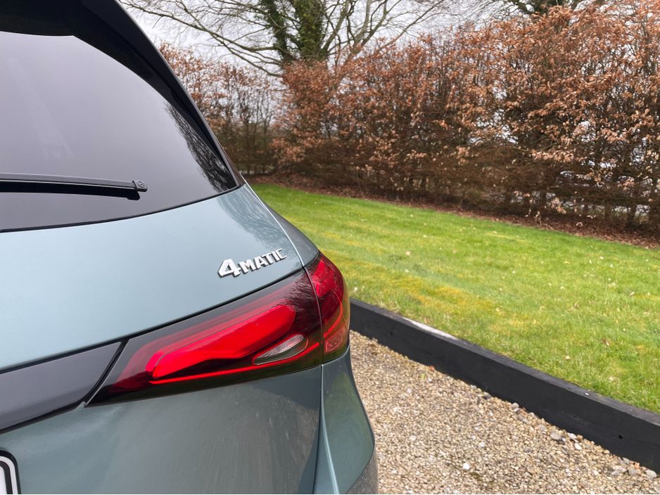 2025 Mercedes-Benz GLC Class