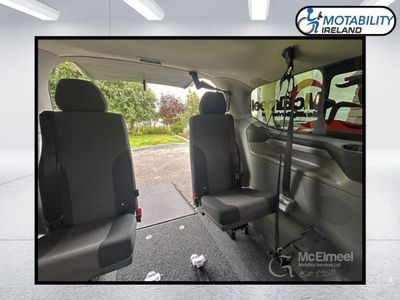 2025 Ford Tourneo Custom