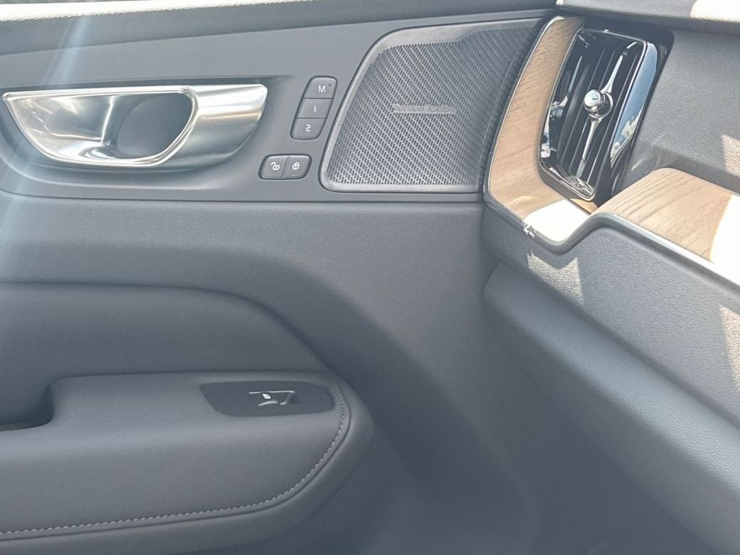 2026 Volvo XC60