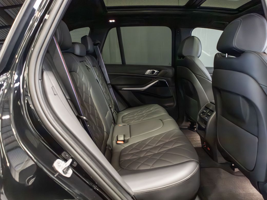 2025 BMW X5