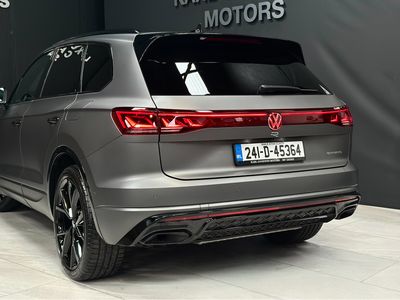 2024 Volkswagen Touareg