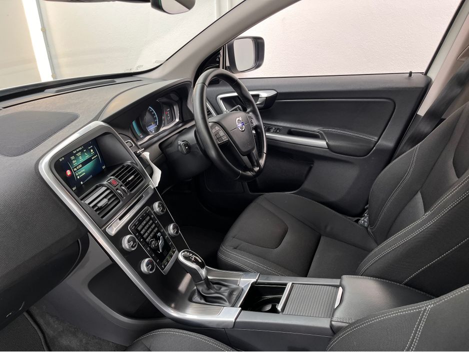 2016 Volvo XC60