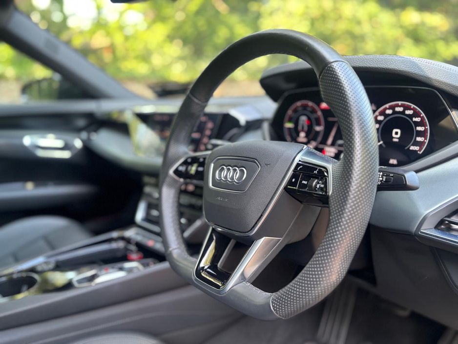 2022 Audi e-tron GT