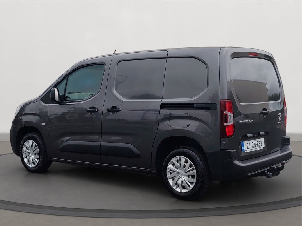 2021 Peugeot Partner