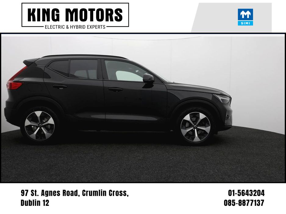 2022 Volvo XC40