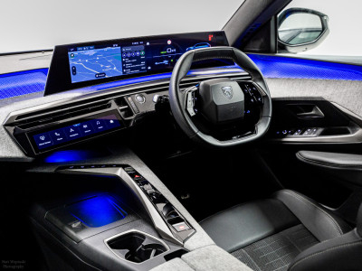 2025 Peugeot 5008