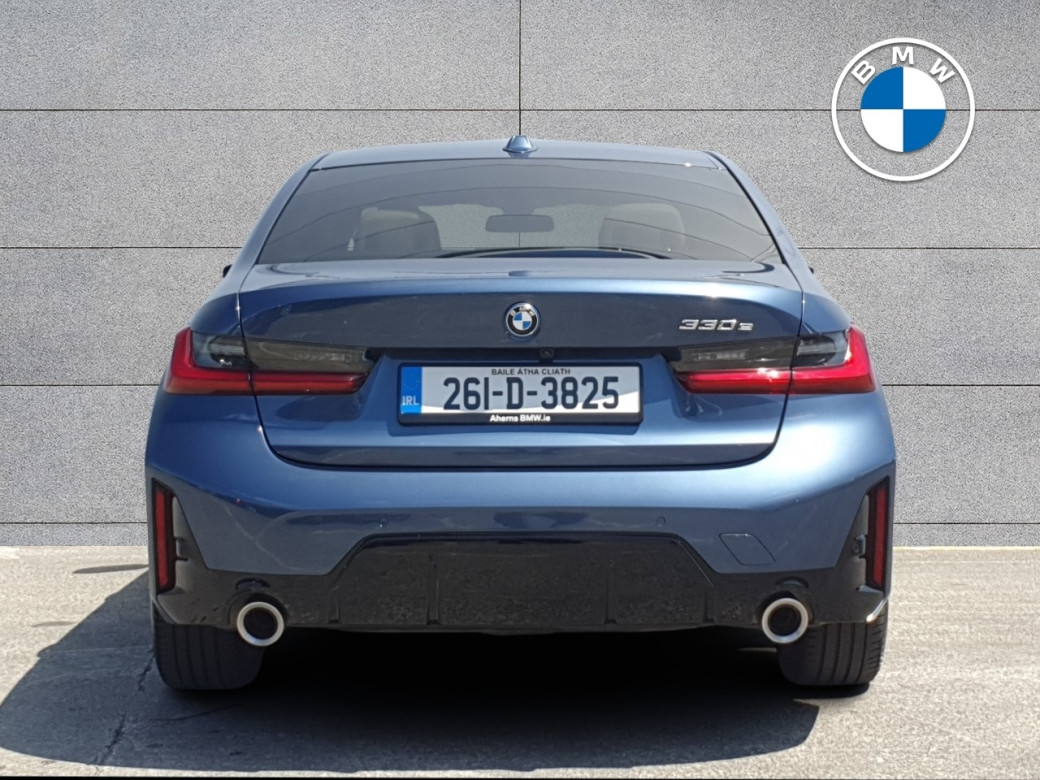 2026 BMW 330