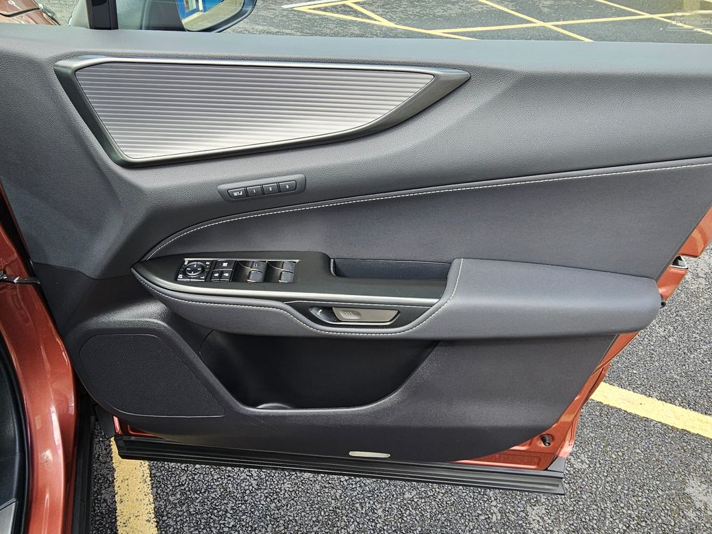 2025 Lexus NX 450H+