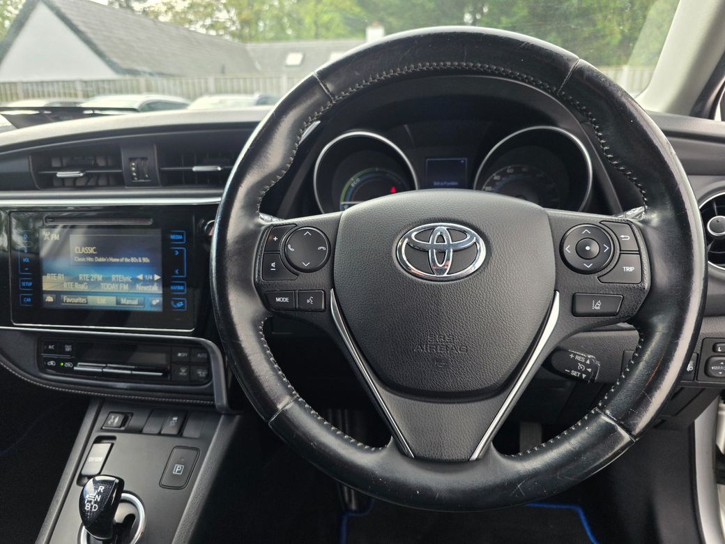 2017 Toyota Auris