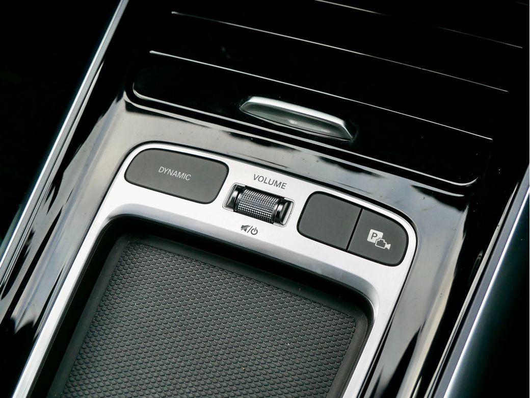 2024 Mercedes-Benz GLA 180