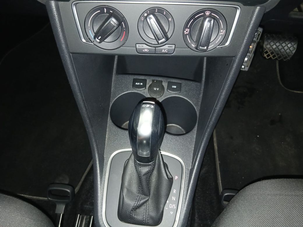 2017 Volkswagen Polo