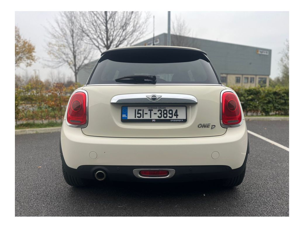 2015 Mini Hatch