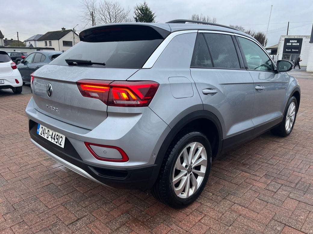 2024 Volkswagen T-Roc