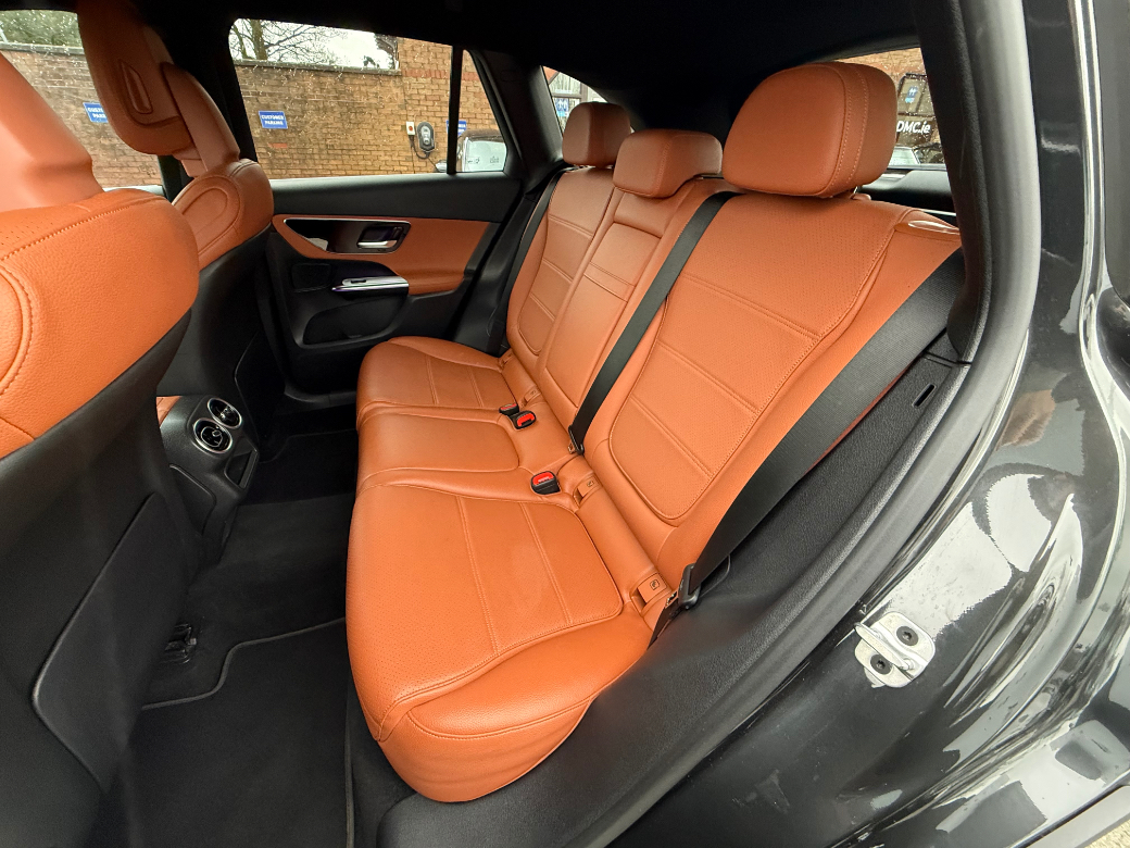 2023 Mercedes-Benz GLC Class