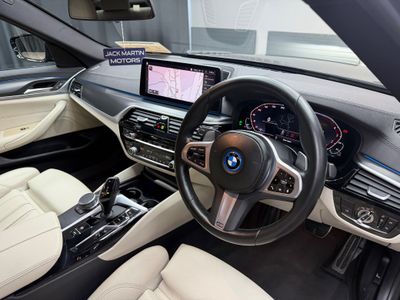 2022 BMW 5 Series