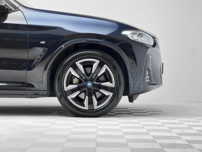 2022 BMW iX3