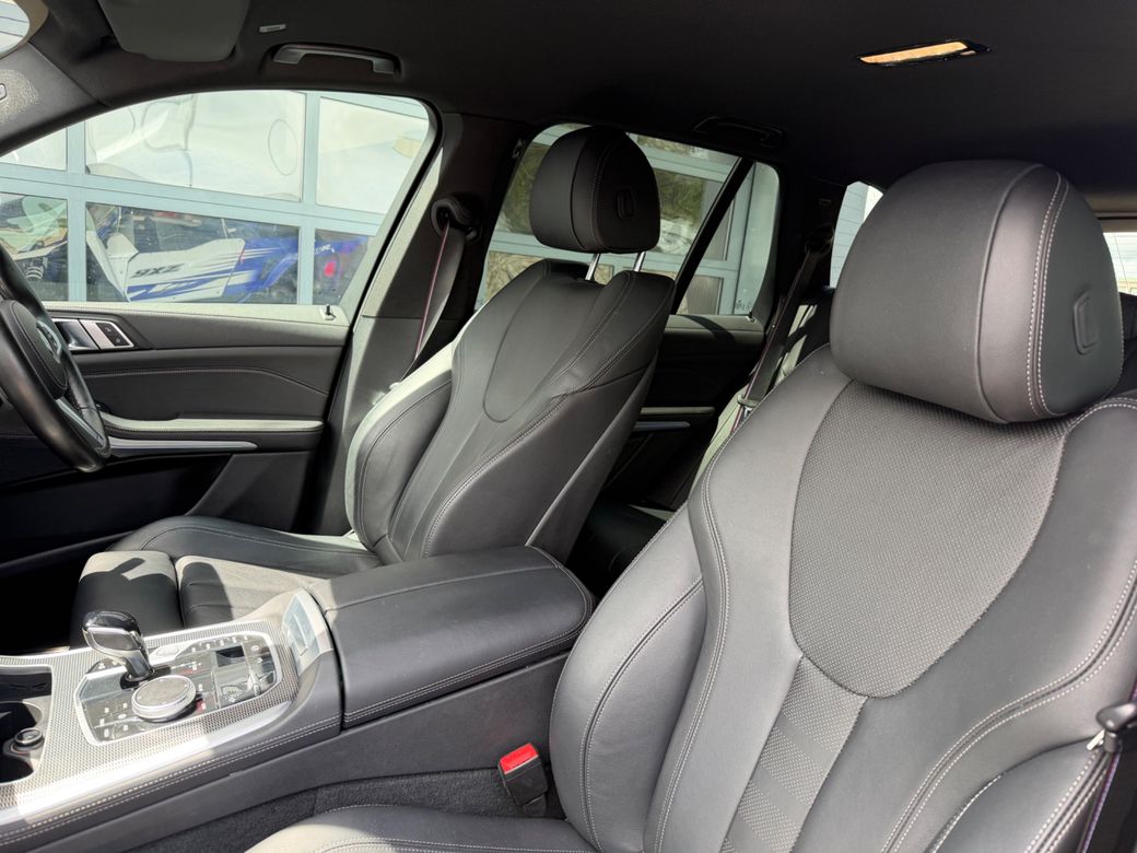 2022 BMW X5
