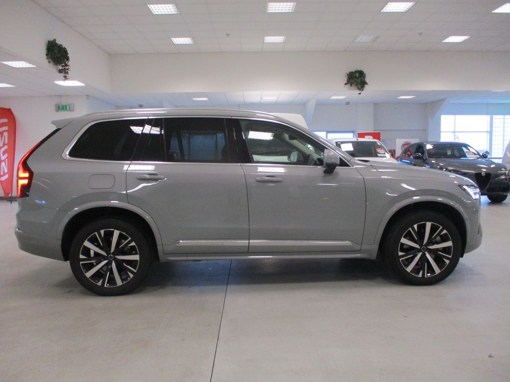 2025 Volvo XC90