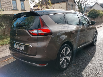 2017 Renault Grand Scenic