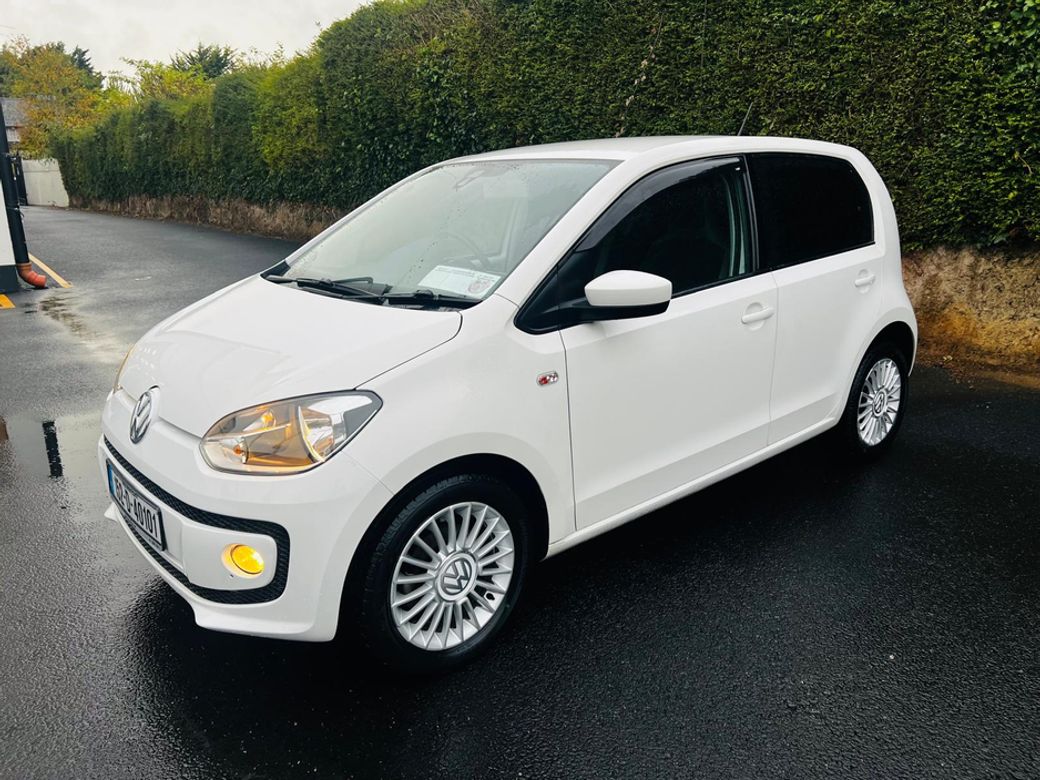 2015 Volkswagen up!
