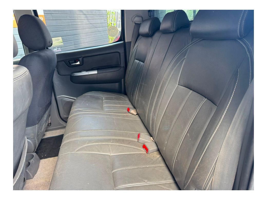 2013 Toyota Hilux