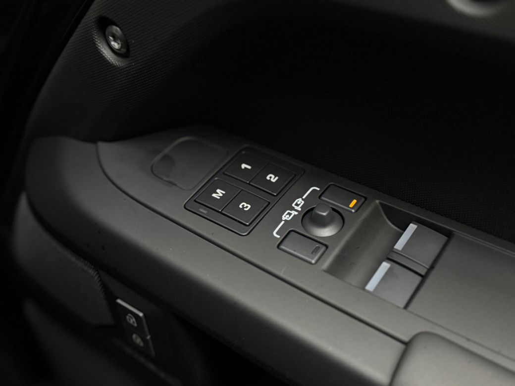 2026 Land Rover Defender