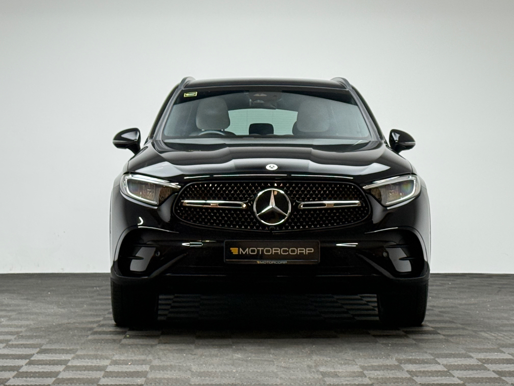 2025 Mercedes-Benz GLC Class