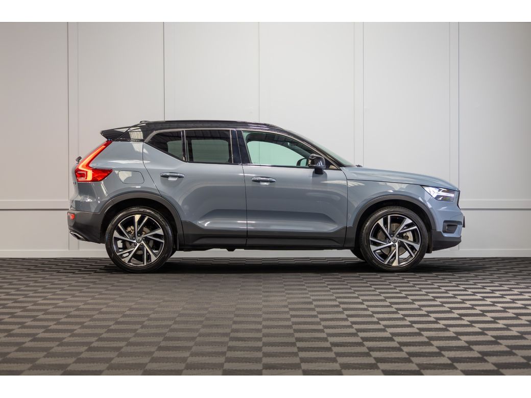 2020 Volvo XC40