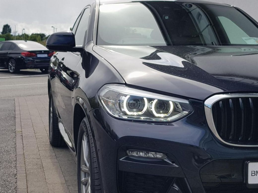 2021 BMW X4