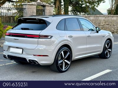2024 Porsche Cayenne