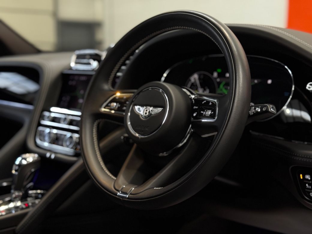 2022 Bentley Bentayga